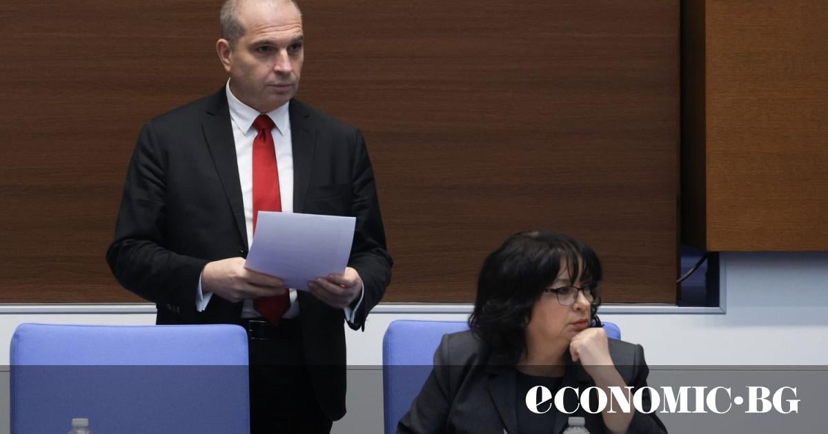 Fitch очаква бюджетният дефицит на България да доближи 5% през