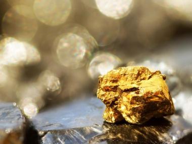 Цената на златото достигна безпрецедентните 4400 долара