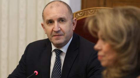 Без президентско вето: Удълженият закон за бюджета вече е обнародван