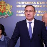 Вечерни новини: Пенсионната реформа остана за друг път; Масово поскъпване на водата в България