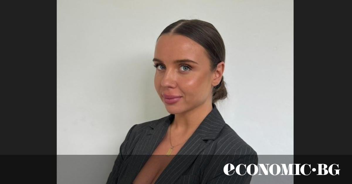 Днес всички пътища водят към света, но и към дома.