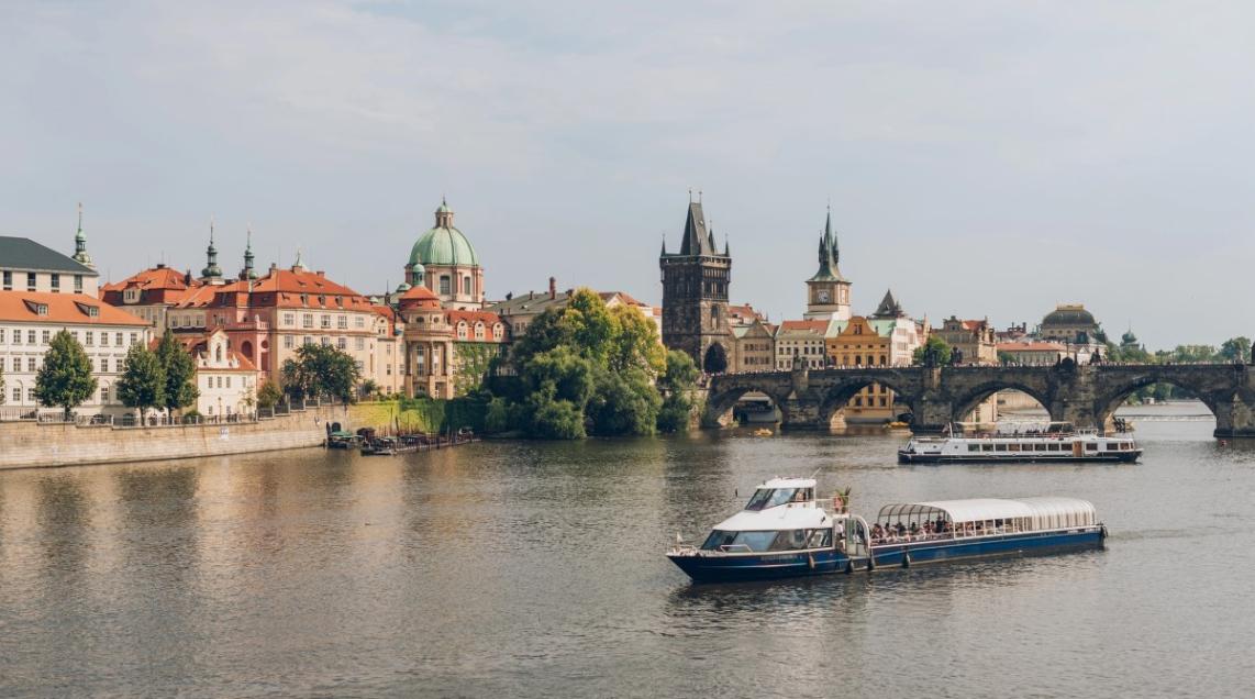 main news 152212 pic