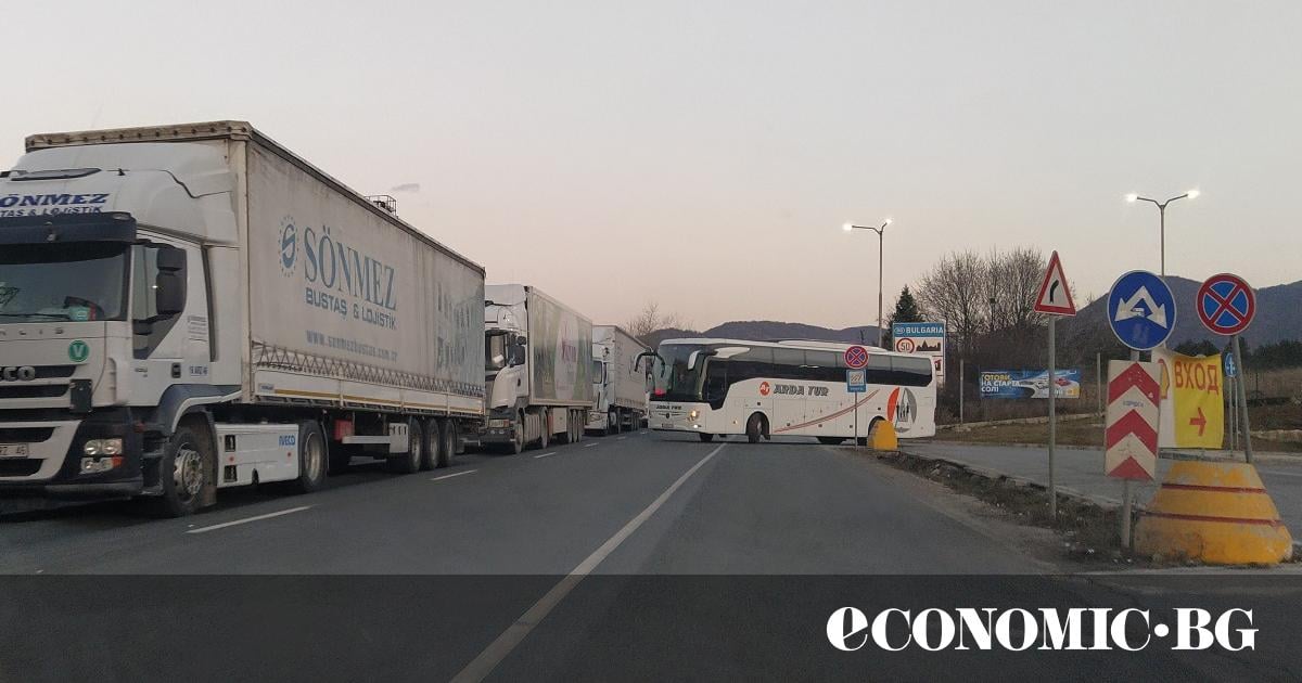 Отиващият си кабинет Желязков“ готви целева програма за повишаване на