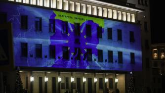 Заради опашките: БНБ ще превалутира левове извънредно