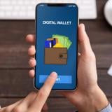 Часовникът тиктака: България трябва да има дигитален портфейл до края на годината