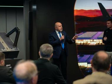 „ЕндуроСат“ разширява развойния си център в София