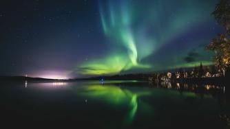 „Като да копаеш на Луната“: Плановете на Тръмп за Гренландия се сблъскват с реалността