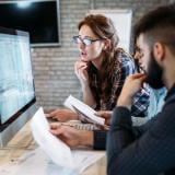 Новите умения носят до 15% по-високи заплати, но AI вече разбърква пазара