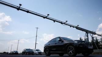 Вечерни новини: АПИ тихомълком подписа с „Капш“; С колко скачат заплатите на държавните служители?