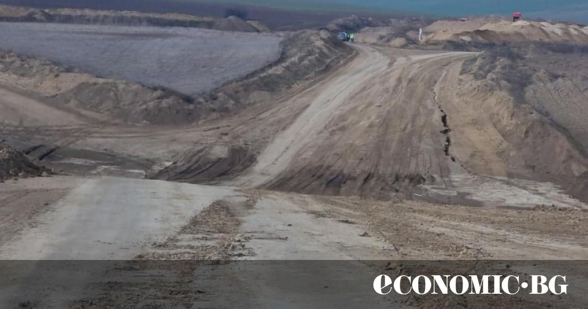 Проектната документация за първия участък от автомагистрала Русе – Велико