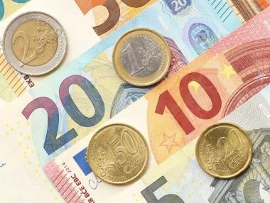 Между еврозоната и социалното недоволство: Думите, които белязаха българската 2025 г.