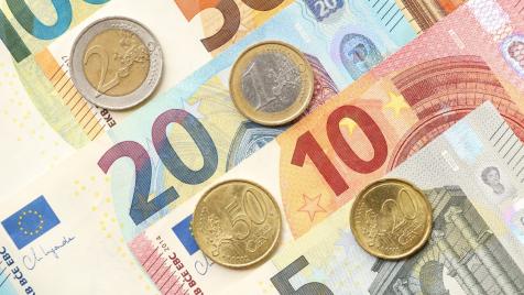 Между еврозоната и социалното недоволство: Думите, които белязаха българската 2025 г.