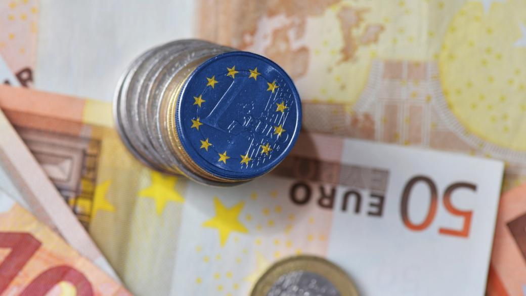 Инфлацията в еврозоната падна под целта на ЕЦБ през декември