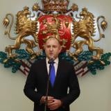 Президентът Радев подаде оставка, влиза в политиката