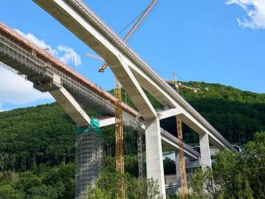 Транспортният провал на Европа: 17 години закъснение и милиарди загуби