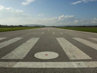 Рестарт на летище Горна Оряховица? Проектът за удължаване на пистата влезе за одобрение