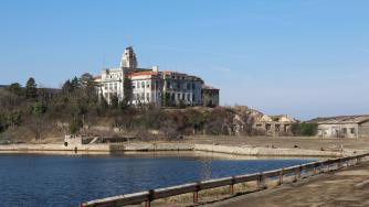 Остров „Св. св. Кирик и Юлита“ край Созопол става модерен терминал за круизи и яхти