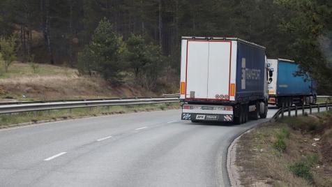 Вечерни новини: Нови тол такси за камиони и автобуси; Луксозен остров край Созопол