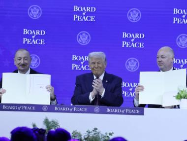 Тръмп официално учреди „Съвета за мир“ – Росен Желязков подписа  