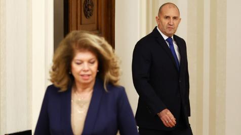 Илияна Йотова вече е президент на България