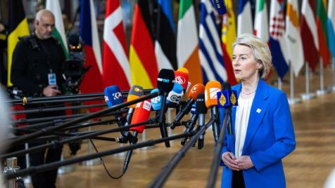 ЕС удължава замразяването на близо 100-милиардните контрамерки срещу САЩ