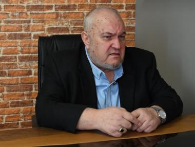 Видеокаст | Цялата процедура за обществен жп превоз е сгрешена