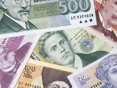 Вечерни новини: Последните дни на българския лев; „Дупка“ от €50 млн. в столичния градски транспорт