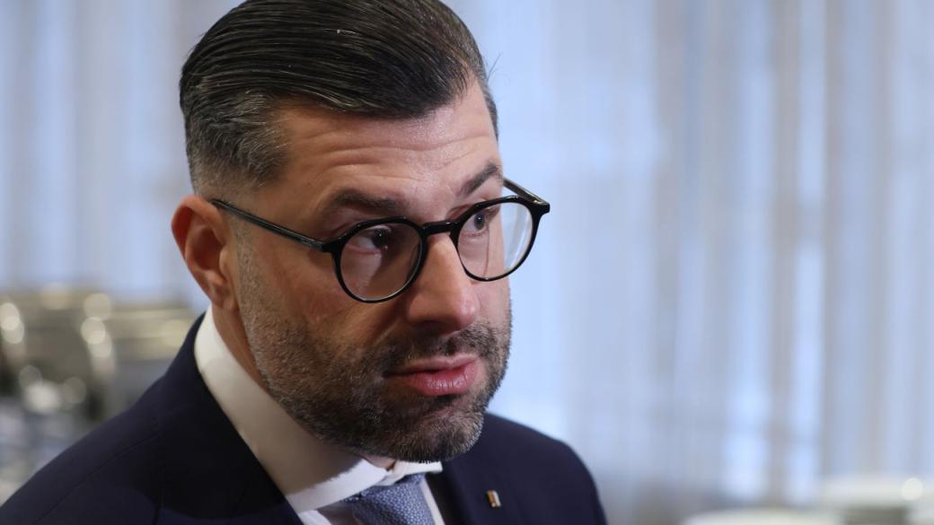 МФ не очаква „сериозни сътресения“ с инфлацията покрай еврото