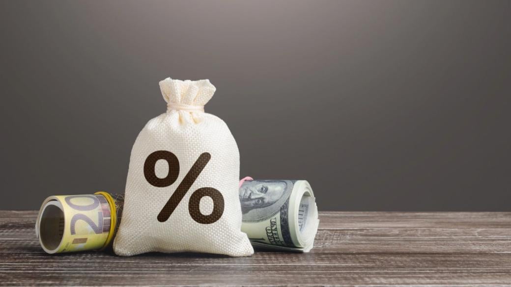 Само за месец в банките влязоха безпрецедентните 9 млрд. лв. депозити