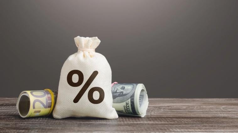 Само за месец в банките влязоха безпрецедентните 9 млрд. лв. депозити