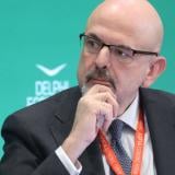 Вечерни новини: Цялата процедура за жп транспорт е сгрешена; МФ не очаква инфлационни изненади покрай еврото