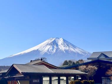 Фуджи-сан: Историята на най-емблематичната планина в Япония