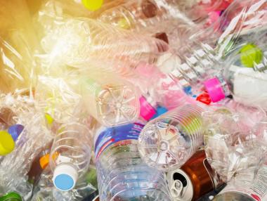 Две индустрии, един сигнал: бизнесът срещу нови забрани и прекомерен държавен контрол