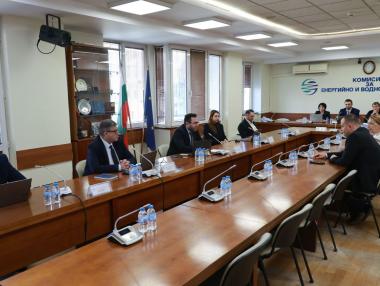 КЕВР коригира цената на газа и той ще поскъпне само с 4%