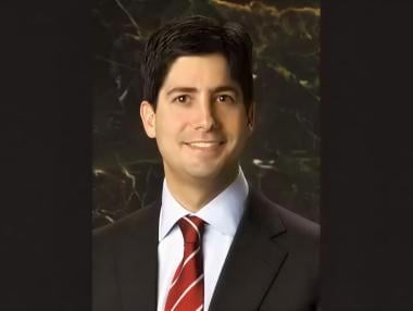 Кой е Кевин Уорш, номиниран за нов управител на Федералния резерв?