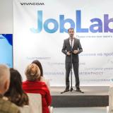 Vivacom представи програмата си за развитие на меки и дигитални умения за ученици