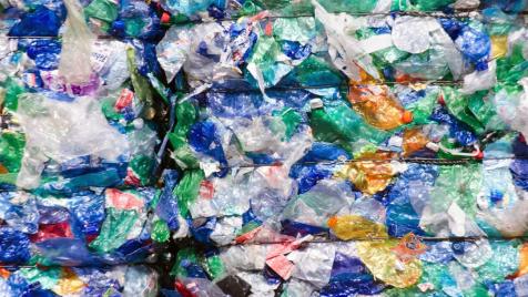 „Недопустимо“: Бизнесът е против национализацията на депозитната система