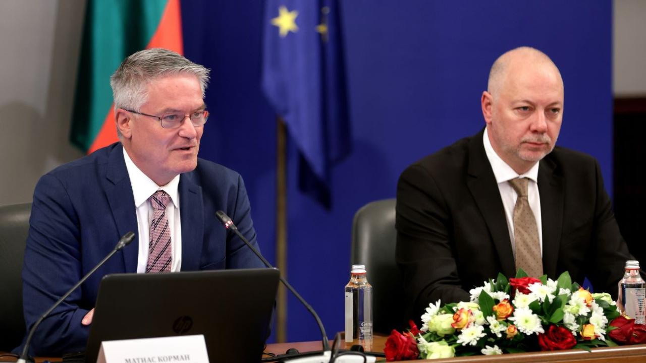 main news 152601 pic