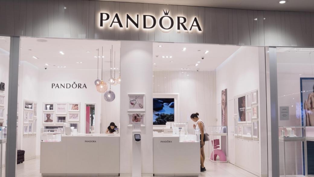 Pandora се отказва от среброто, заменя го с платина