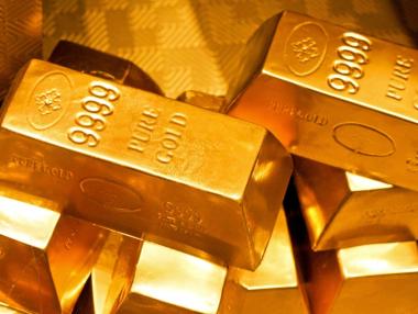 Златото пак мина 5000 долара – купувачите се връщат на нестабилния пазар