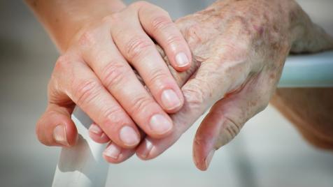 По-ниски пенсии и повече такси: Фискалният съвет видя рискове в мултифондовете