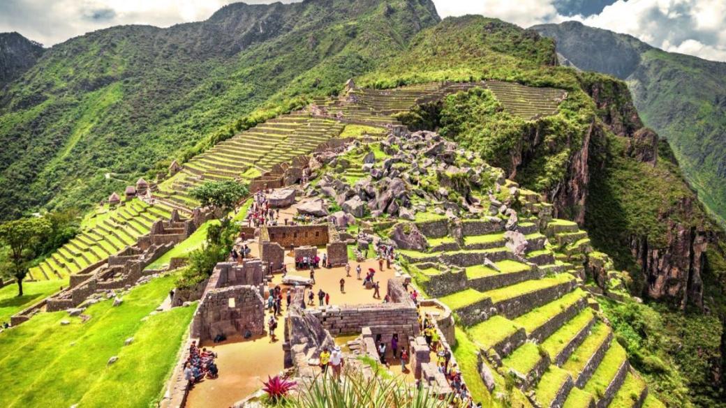 „Щетите вече са налице“: Спорно летище застрашава Свещената долина на Перу