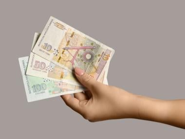 Спестяванията на българските домакинства растат с удвоен темп (Графика)