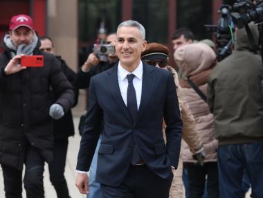 Вечерни новини: Андрей Гюров ще е служебен премиер; Година сигурност за железничарите при частния оператор