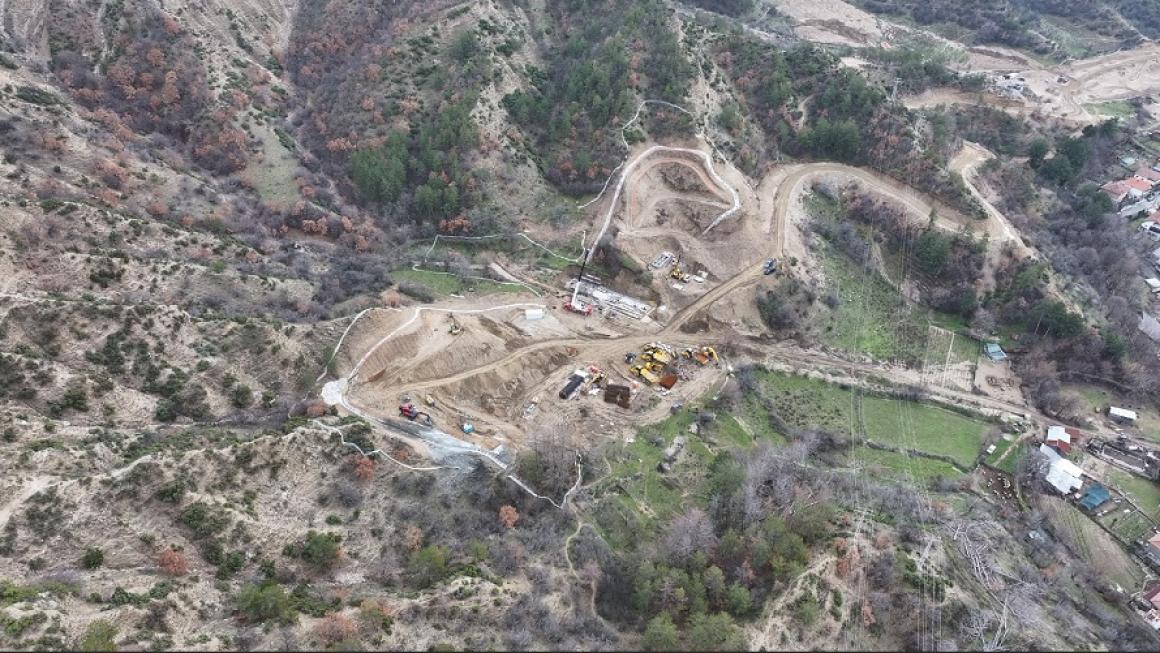 Галерия :: Снимка 1 :: Докъде стигна строежът на обходния път на Кресна? (Галерия)}