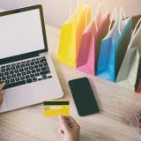 Онлайн пазаруването извън ЕС се променя: От 1 юли ще се плаща по 3 евро мито за всяка стока