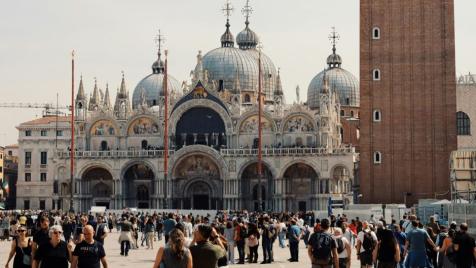 Ще затвори ли врати туристическият зоопарк