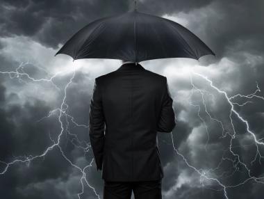 Без доверие, без кадри, без предвидимост – горчивата равносметка на българския бизнес