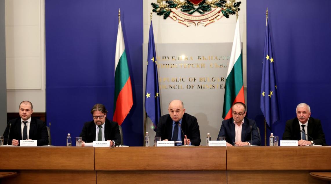 main news 152719 pic