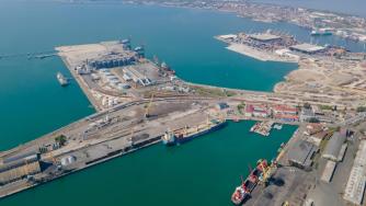 Близо 7 млн. евро влизат в пристанищните терминали във Варна и Бургас